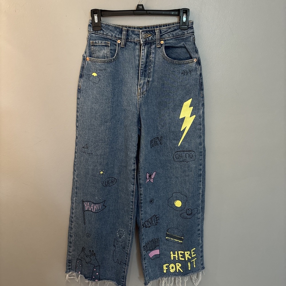 Wild Fable Highest Rise Wide Leg Ankle Raw Hem Graphics Size 00/24R Hippie Retro